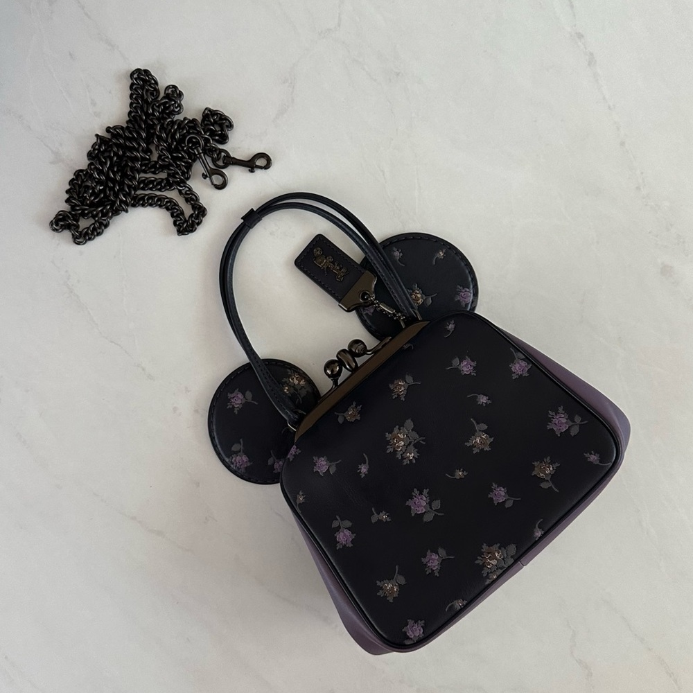 Coach x Disney Minnie mouse kiss lock bag